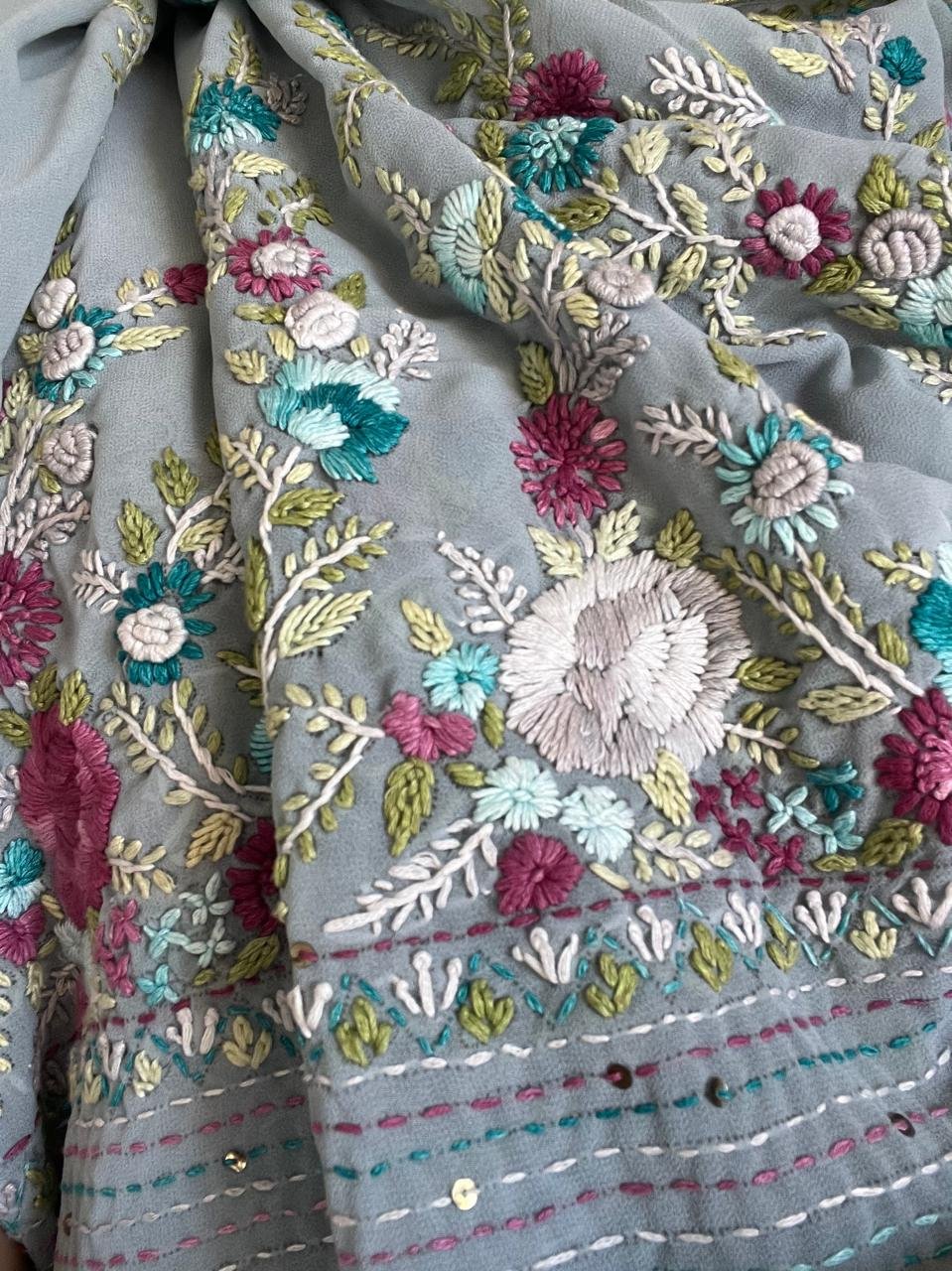 Nooran Di Karigari — Punjabi Phulkari Hand-Embroidered Saree - Image 3