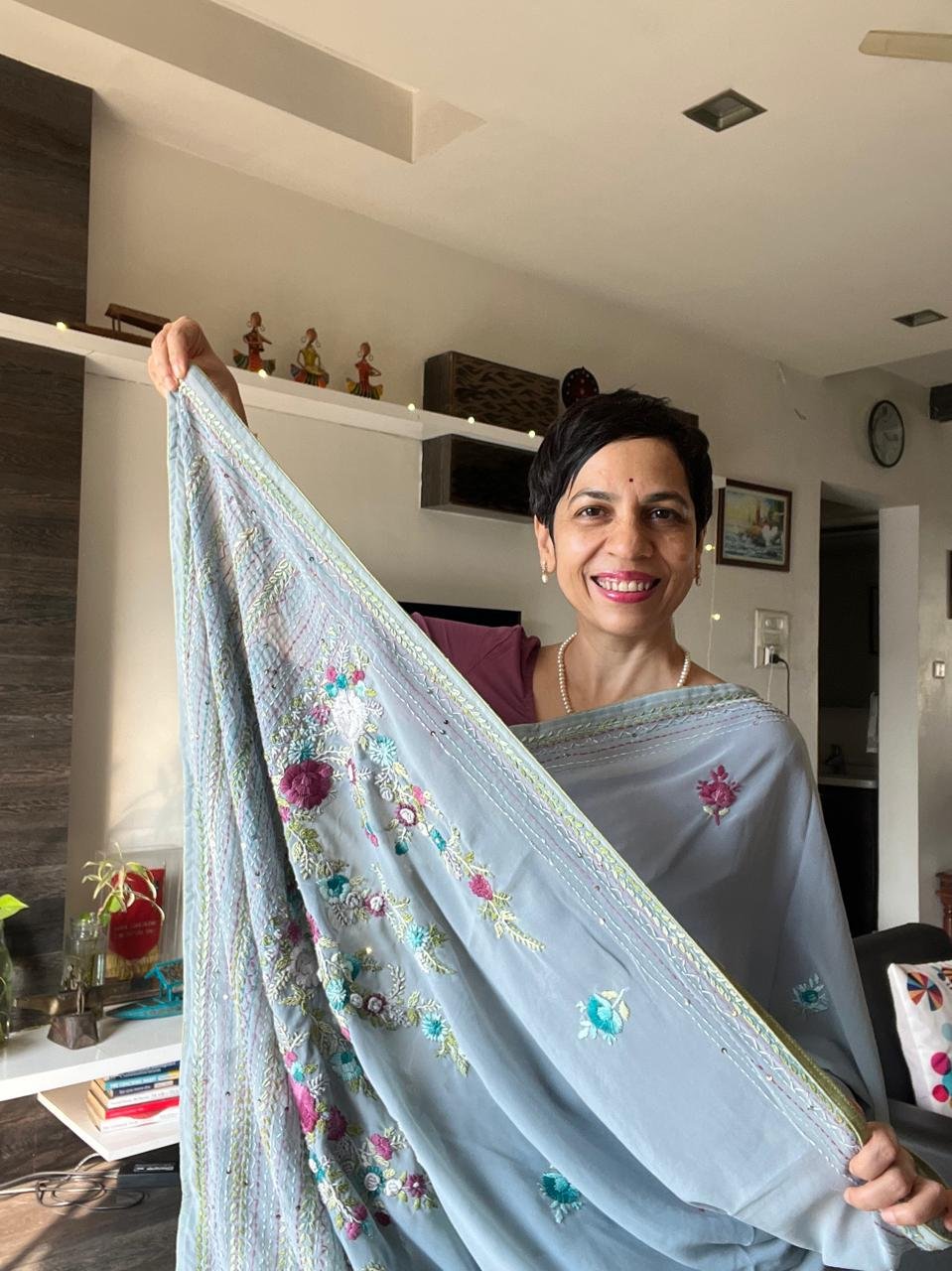 Nooran Di Karigari — Punjabi Phulkari Hand-Embroidered Saree - Image 2